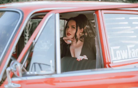 GeorgiaLerox 🖤Confidence is the key 🖤 Bilde