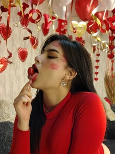 Let's be happy in Valentin's Day !! 💖🍭✨ od Alexa_Thaylor_  2 snímek