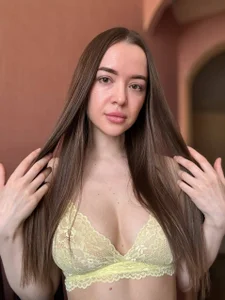 Eva_Allen: Public ( 3 фото)