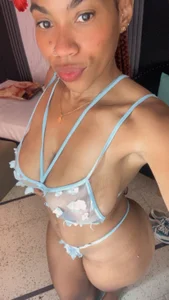 YummyDuooo Simply beautiful and very hot 💃🔥 Foto 4