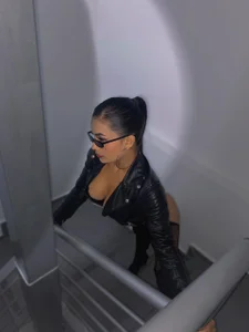 BiancaPierce's Emergency exit Sex Photo 2