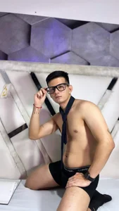 GoldenBoyM student hot Pic 5