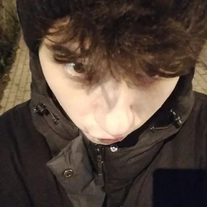 jordanjock Public  2টি ছবি