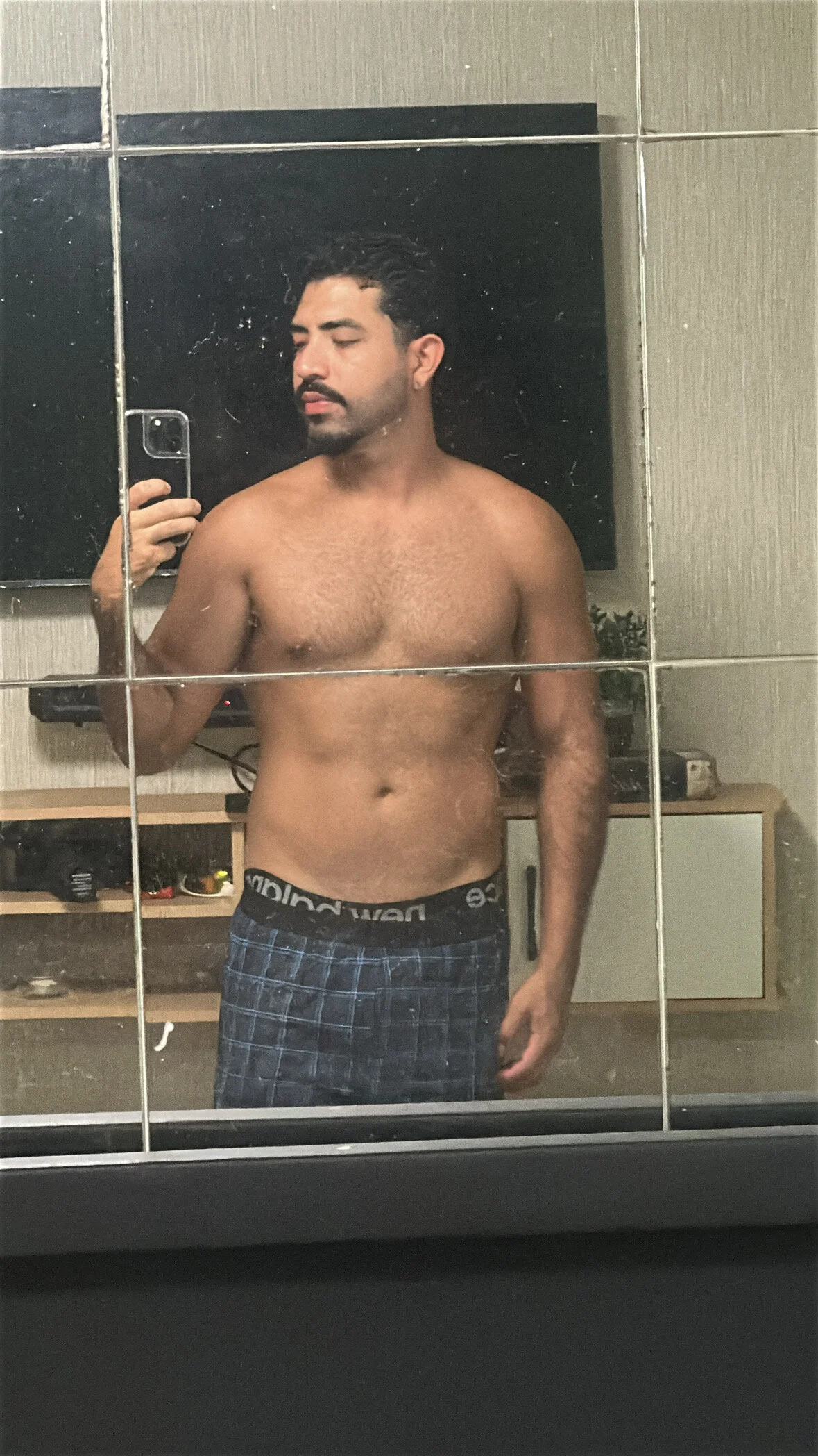Foto em tendência de latinmen26 8366