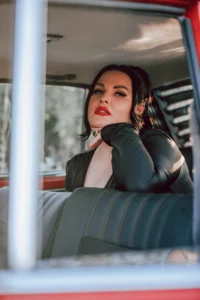 GeorgiaLerox 🖤Confidence is the key 🖤 Pic 5