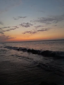 klaxxxon Sam on the beach🌊⛱️ Pic 4