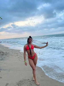 Public od Princess_Allisson_  7 snímek