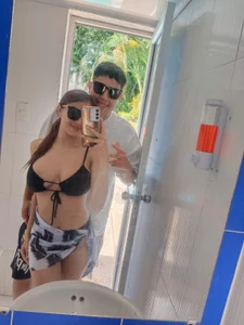 Emmaanddarling Public Pic 6