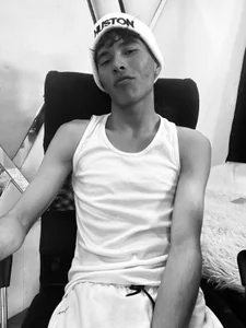 AngelIzuso Public Pic 2