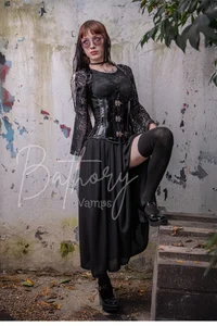 bathory_vamps: 🖤✌ ( 3 фото)