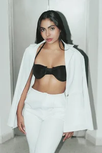 AitanaNovaX Power & Temptation Pic 6