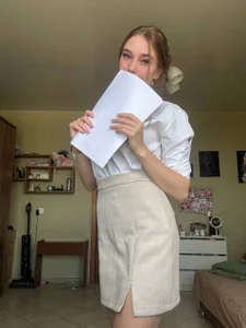 Kevin_Amy Your secretary Amy Pic 3