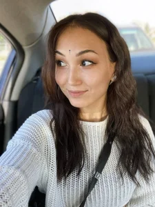 LiaMoonie Public Pic 4