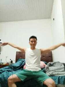 kisstoyousoon2024: say hi ( 2 фото)