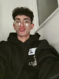 kaii_tay1 Public Foto 4