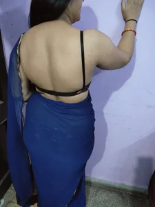 yourdeepika Sexy in saree Gambar 2