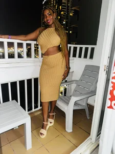 Christie_Wilde Sand and beach, the best therapy Pic