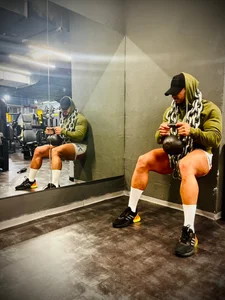 DustinKeent 💪 Pic 6