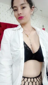 Samantha_blow Public Pic 5