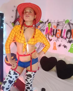 Carolinagarcia12345 🤠👻COWGIRL HALLOWEEN 🤠🎃  7. fénykép