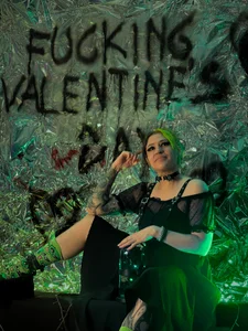 PANDORANEZZ kullanıcısının Happy Fucking valentine´s 🖤 albümü -  4 fotoğraf