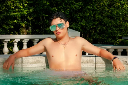 BenitoSaenz Sunny day😈 Pic 5