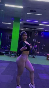 A day of training with me 💪🏼 od Pamela_Moreno_  snímek