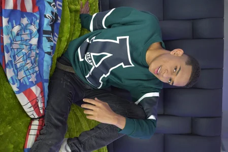 dilan_alfonzo: New photo sections💚 ( 9 фото)