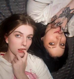 SleepingDuo Public Immagine 