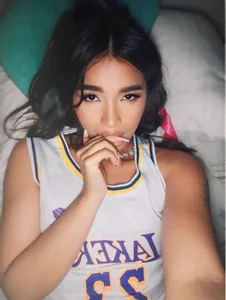 Mystick_ Public صورة واحدة|Mystick_ Public صورتان|Mystick_ Public  3 صور|Mystick_ Public  3 صورة