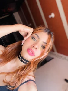 ZarinaWynneのMe with copper hairの 3枚の写真
