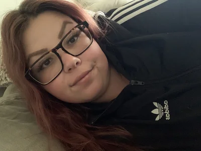 sexyinred200 A bit of me 🥰 Pic 2