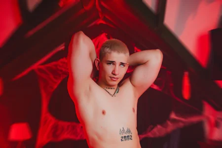 SebasFallon Happy Halloween 👻🎃🔥 Hình 2