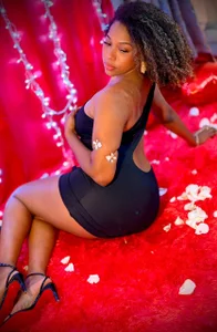 BLACK_ROSSE_1 Be my valentine 💖 টি ছবি