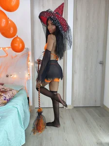 alikahouston4 Brujita Immagine  3