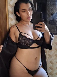 Robin_H00t_2 Public Pic 6