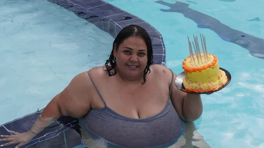 My Birthday in the pool 🎂🥳💦 de Alisson_am Foto 5