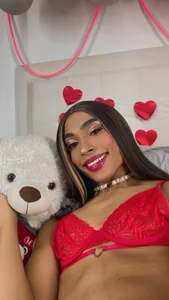 Daphne_Hills: Valentine’s Days!!❤️✨ ( 2 фото)