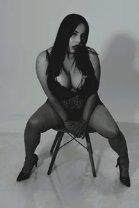 black and withe od Nahomi_rosse  2 snímek