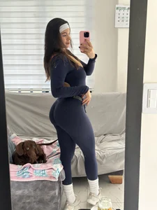 HellennScott Gym time Bilde 3