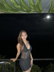 HOLLYWOOD_QUEEN_88 Public Pic 5