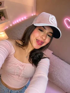 LunaGirl2026's XXX Nude Photo 2