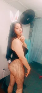 rosebigboobs 🐰YOU WANT TO BE THE HUNTER OF THIS CUTE AND RICH BUNNY🐰 Foto 6