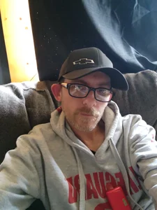 Public de VelvetWhisperer  2 photos