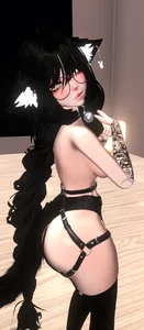 Kitten_Lush Public Pic 4