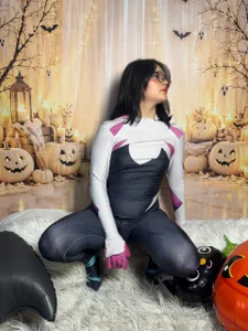 Spider gwen de Yukino_mae  4 Imagens