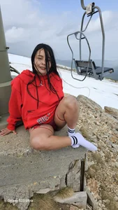 bellapatyの🏔💜の 2枚の写真