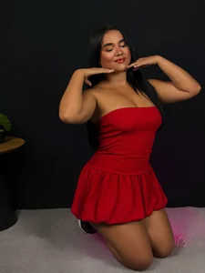 Curvy_Cute fresh look Pic 4