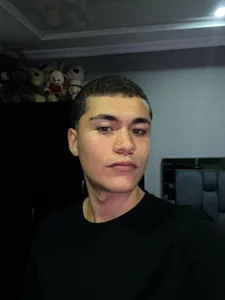 Kendrick-23: Public ( 3 фото)