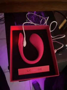 New toy ✨ lovense lush 4 🥰🥵 de annaandgray  2 photos